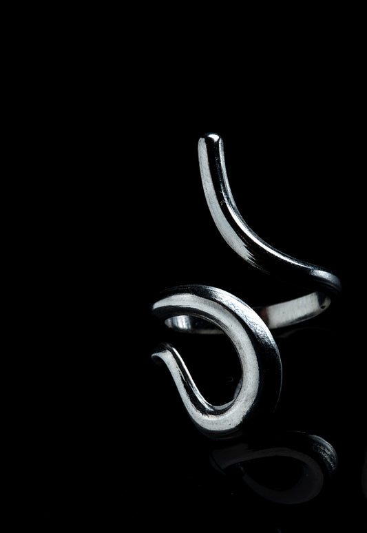 Elegant Snake (Silver Version)